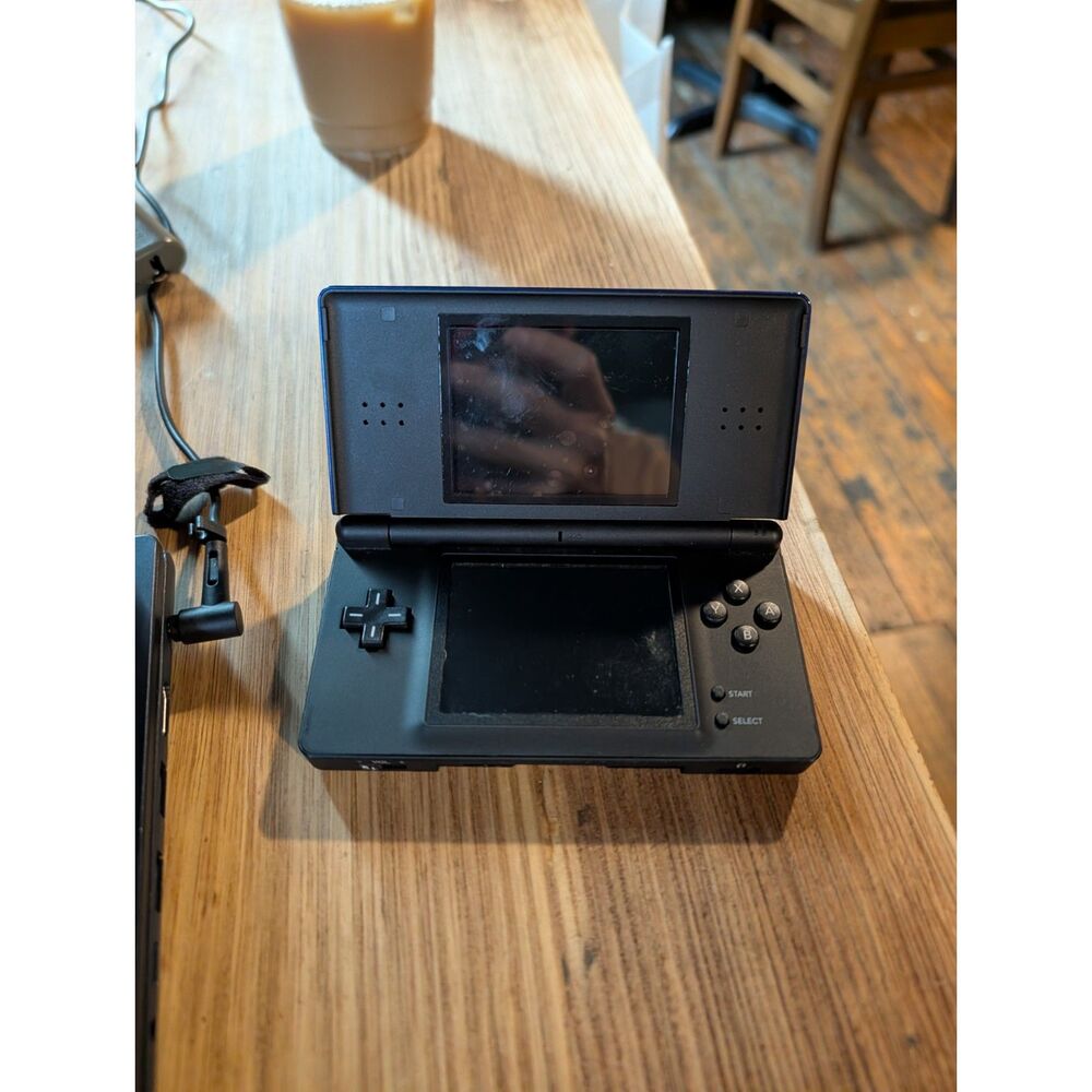Nintendo DS Lite Cobalt Blue Black USG-001 Console + OEM Charger Tested Working